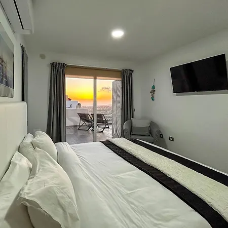 度假居 Mirador Balcon Del Atlantico Y Piscina Privada 阿德耶